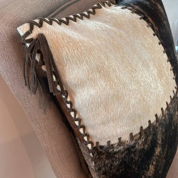 YKK 100% Real Cowhide Reversible Patchwork Accent Pillow Cover - Picture 3 of 11